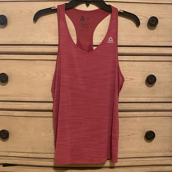Reebok Workout Tank - EUC - Picture 6 of 7
